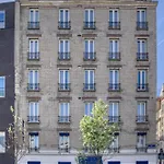 De Bellevue Gare Du Nord Paříž