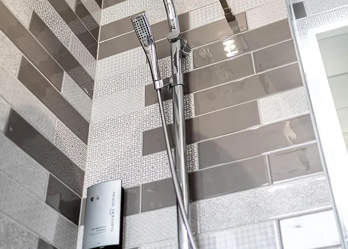 De Bellevue Gare Du Nord Otel