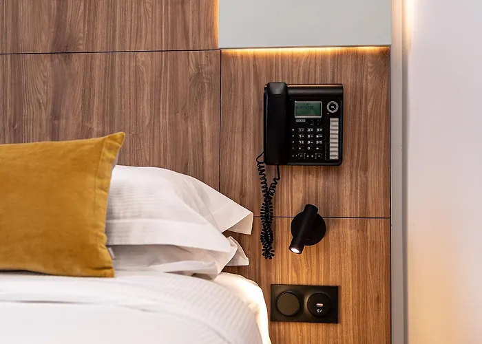 De Bellevue Gare Du Nord Otel 3*