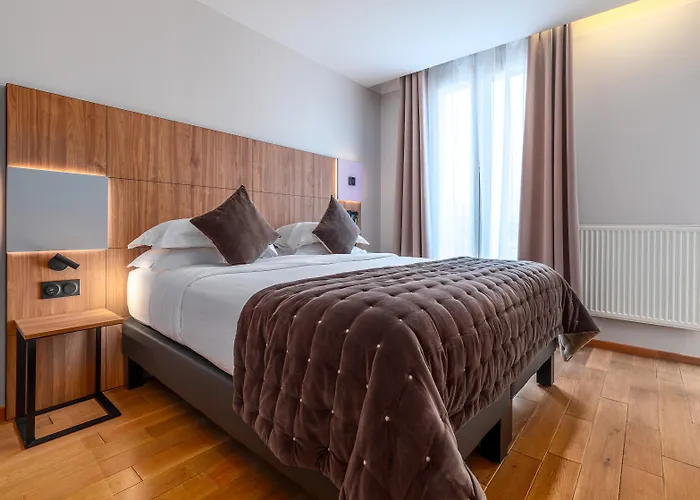 De Bellevue Gare Du Nord Otel 3*