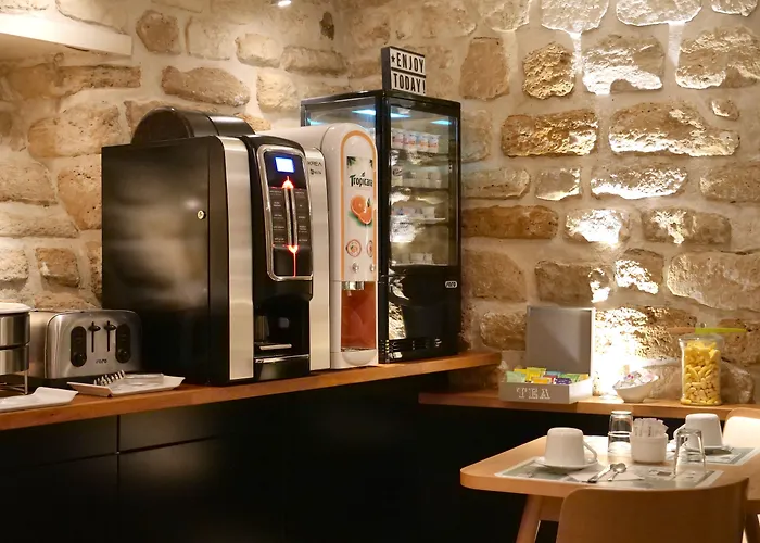 De Bellevue Gare Du Nord Otel