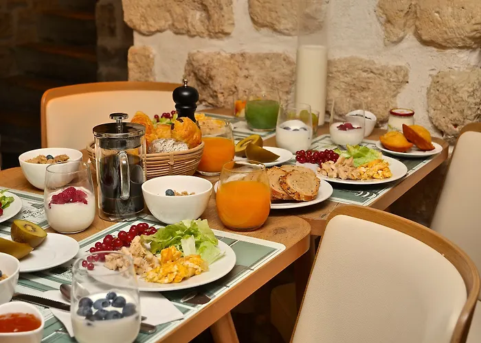 De Bellevue Gare Du Nord 3*