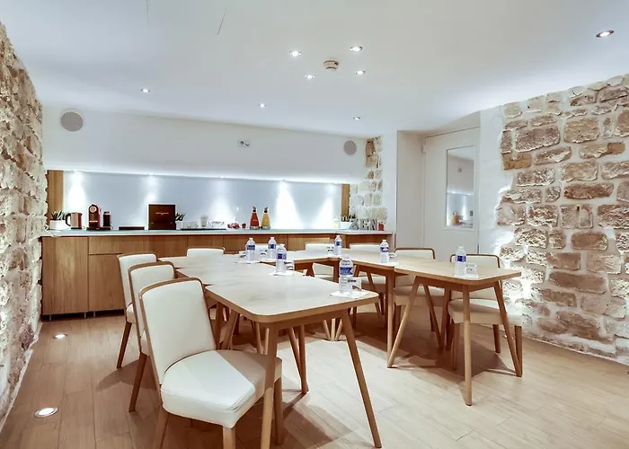 De Bellevue Gare Du Nord Otel 3*