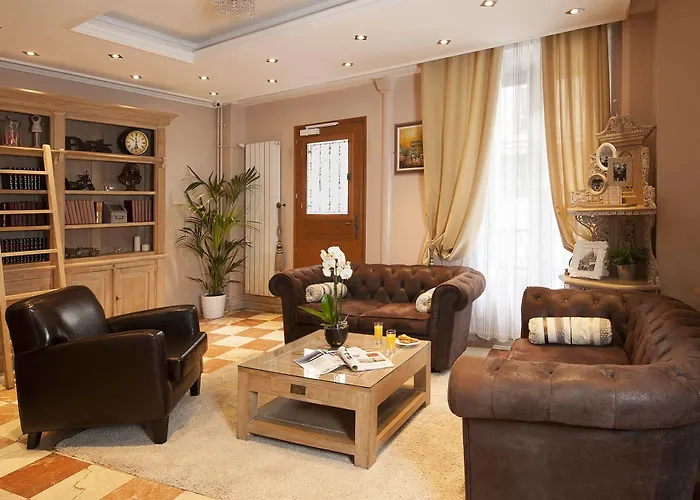 De Bellevue Gare Du Nord 3*