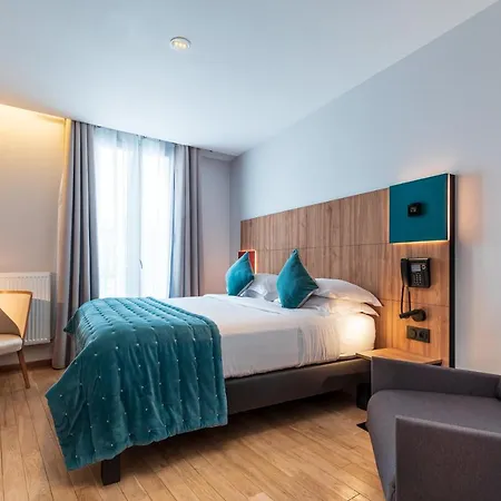 Otel De Bellevue Gare Du Nord 3*